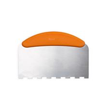 Picture of BUTTERCREAM SCRAPER SERRATED BLADE STIANLESS STEEL 22.5CM